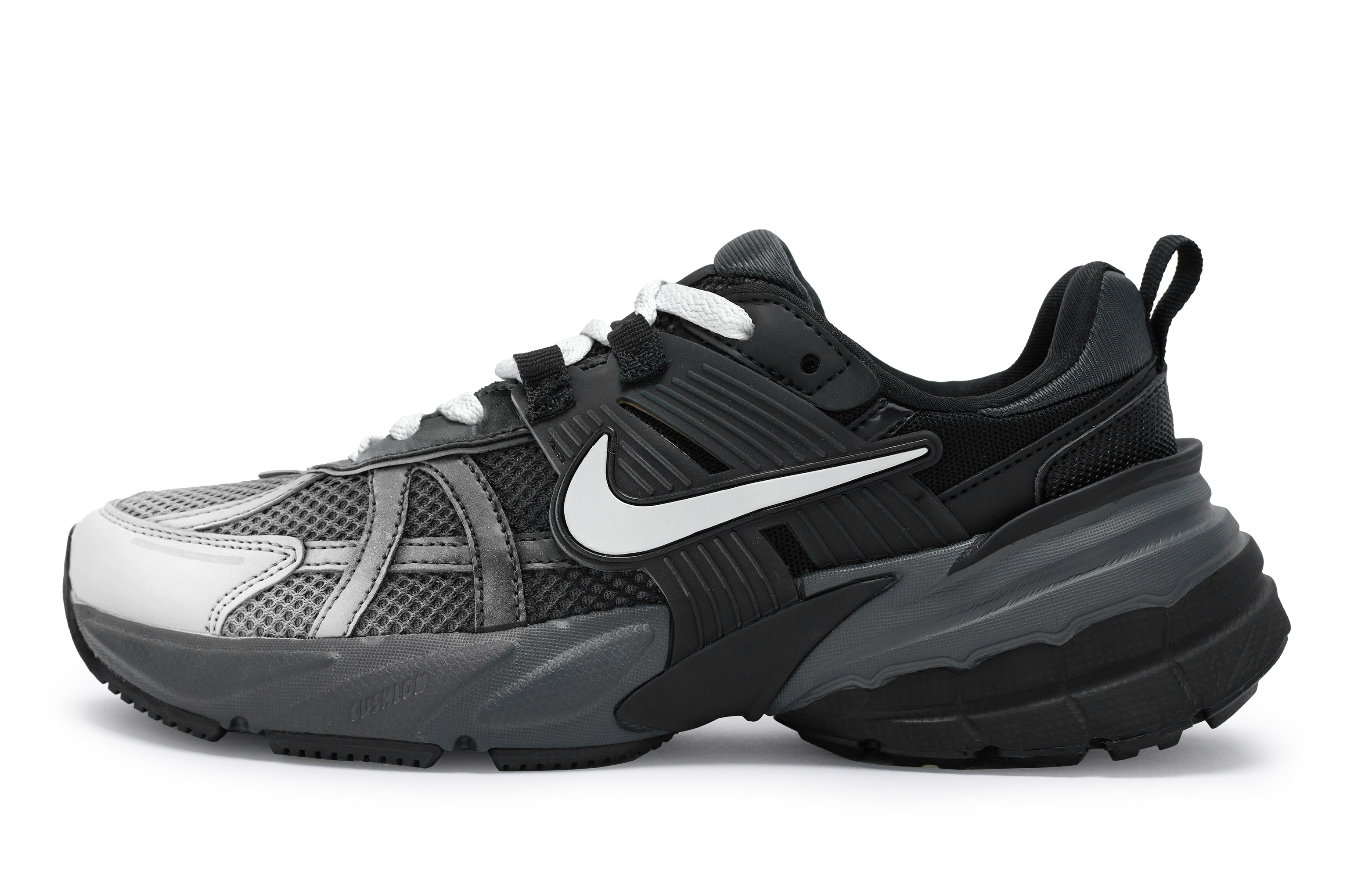 Nike Cushioning Abrasion Resistant Cushioning, Wear Resistant Low top Casual Running Shoes Women’s Black White
