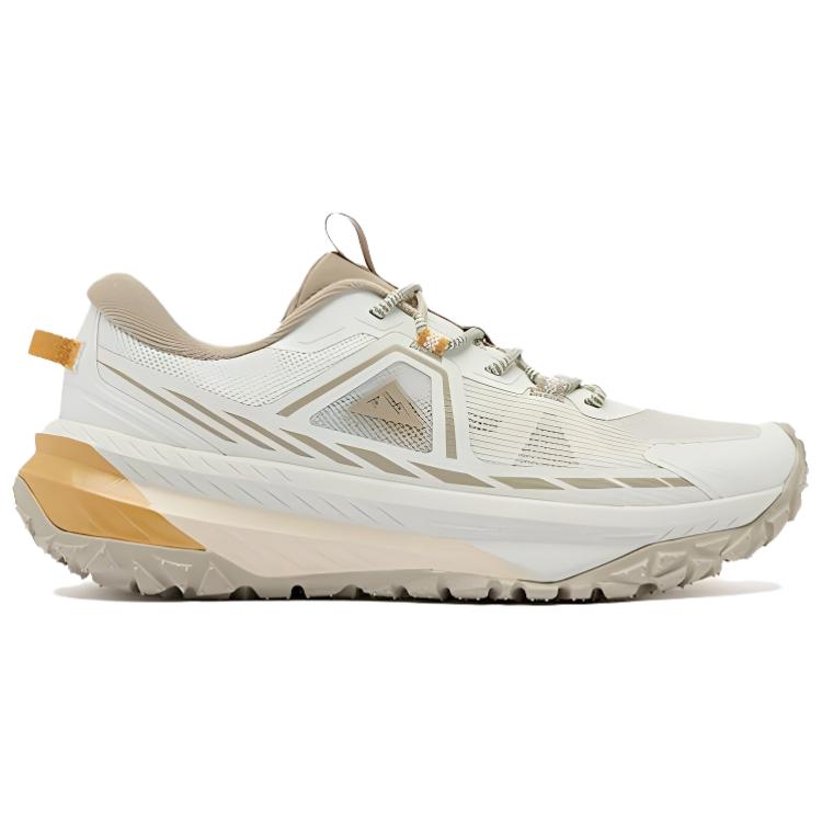 QIAODAN Slip Resistant Abrasion Resistant Low top Trail Running Shoes Men’s Beige Brown