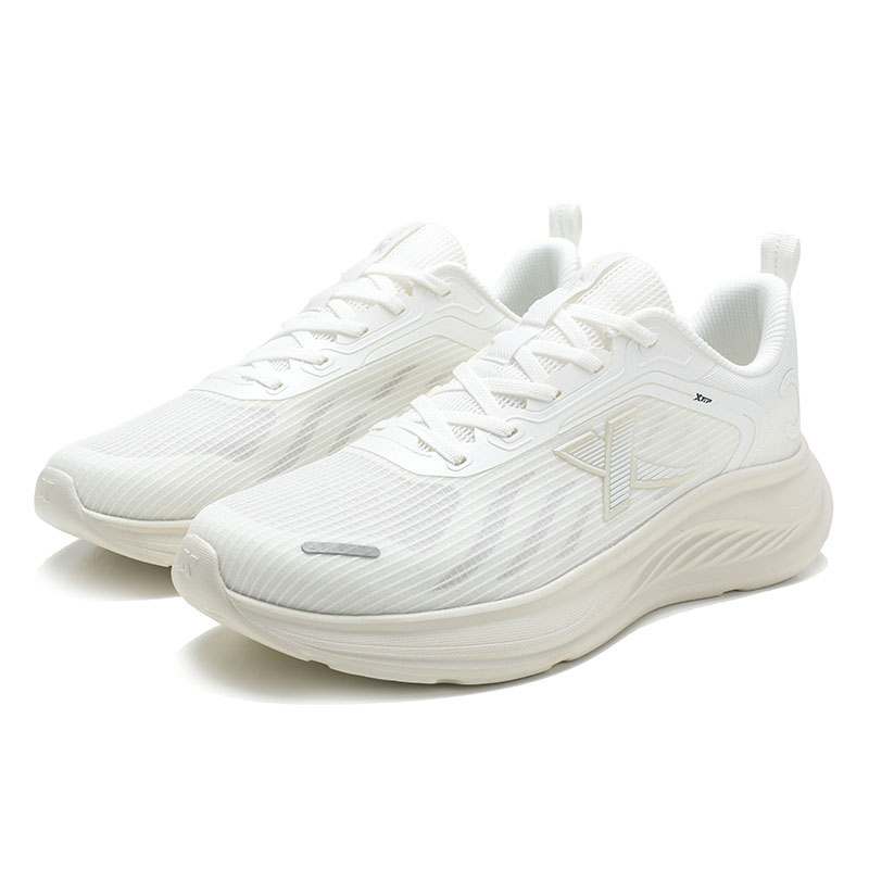 XTEP Cushioning Breathable Low top Casual Running Shoes Men’s Sail White Tea White