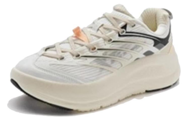 XTEP Cushioning, Wear Resistant Low top Running Shoes Women’s White