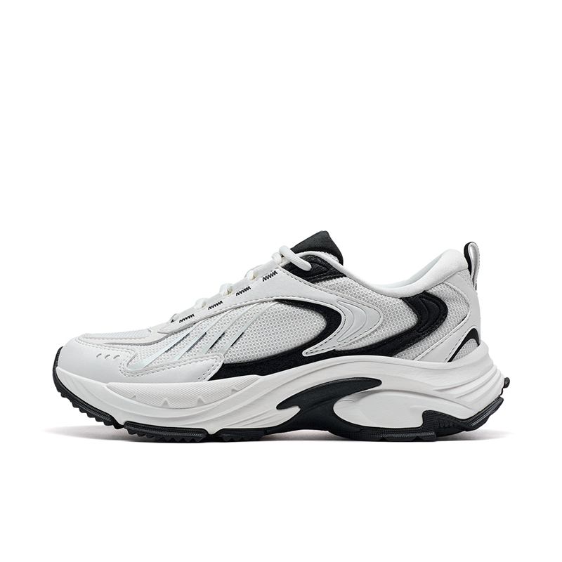 XTEP Slip Resistant Abrasion Resistant Low top Casual Running Shoes Women’s White Black