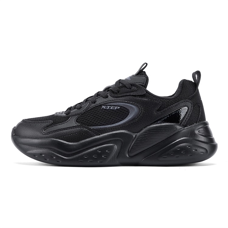 XTEP Low top Casual City Commuting Running Shoes Women’s Black