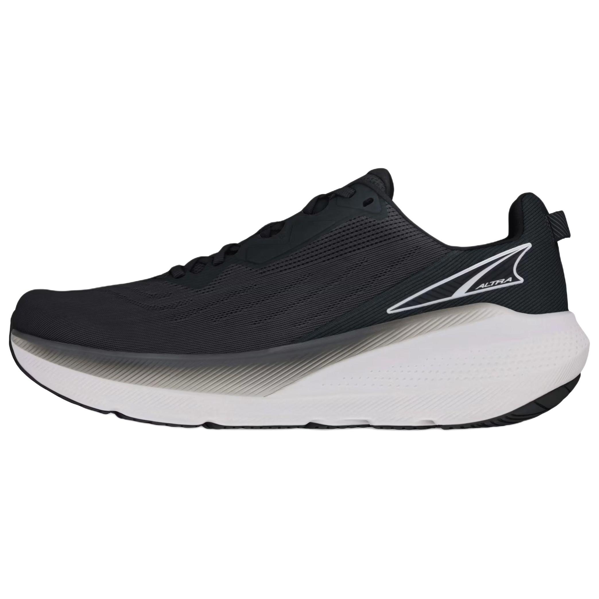 Altra Slip Resistant Abrasion Resistant Low top Running Shoes Men’s Black White