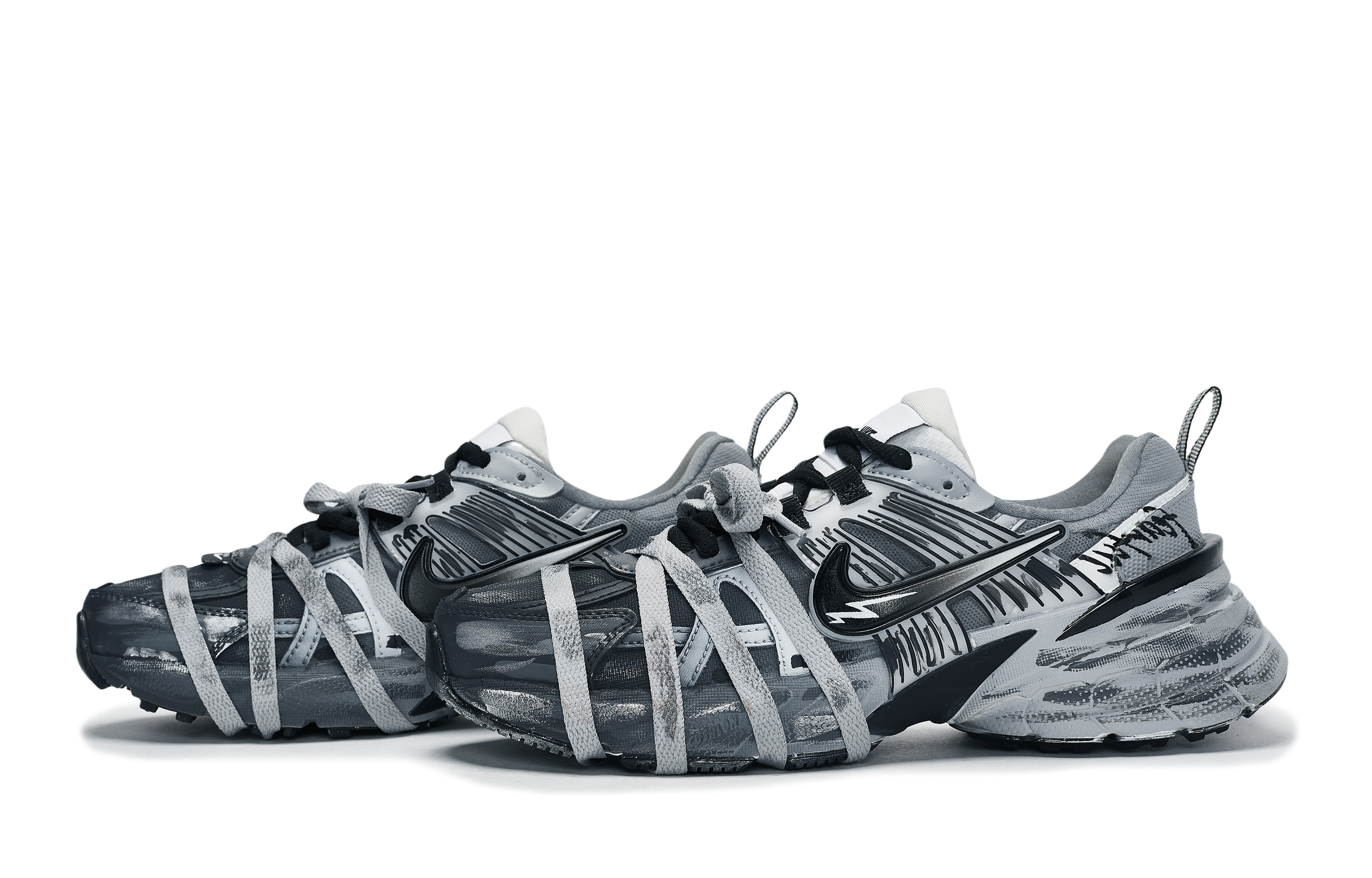 Nike V2K Run Slip Resistant Abrasion Resistant Slip Resistant Abrasion Resistant Low top Running Shoes Women’s