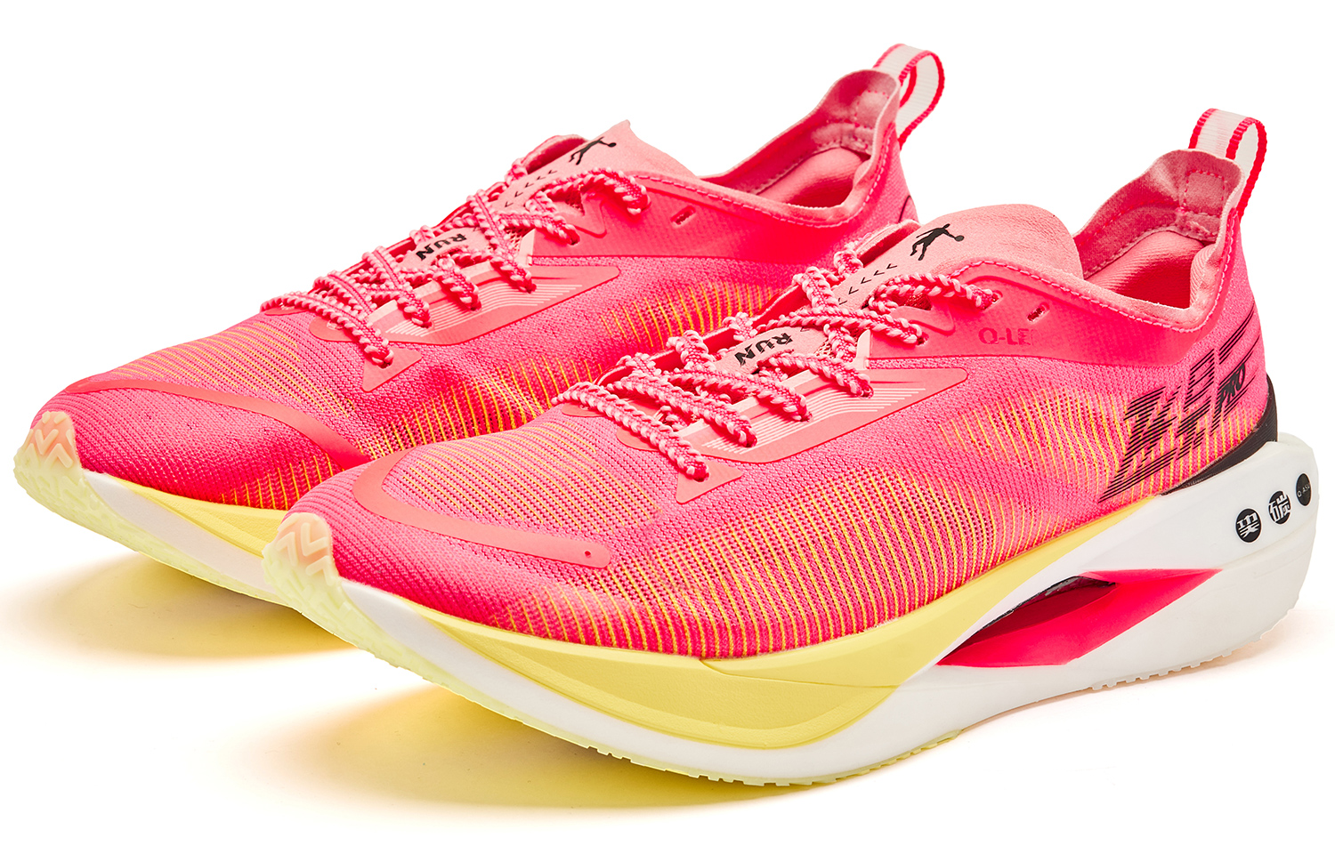 QIAODAN Flying Shadow PRO Cushioning Slip Resistant Abrasion Resistant Low top Marathon Running Shoes Men’s