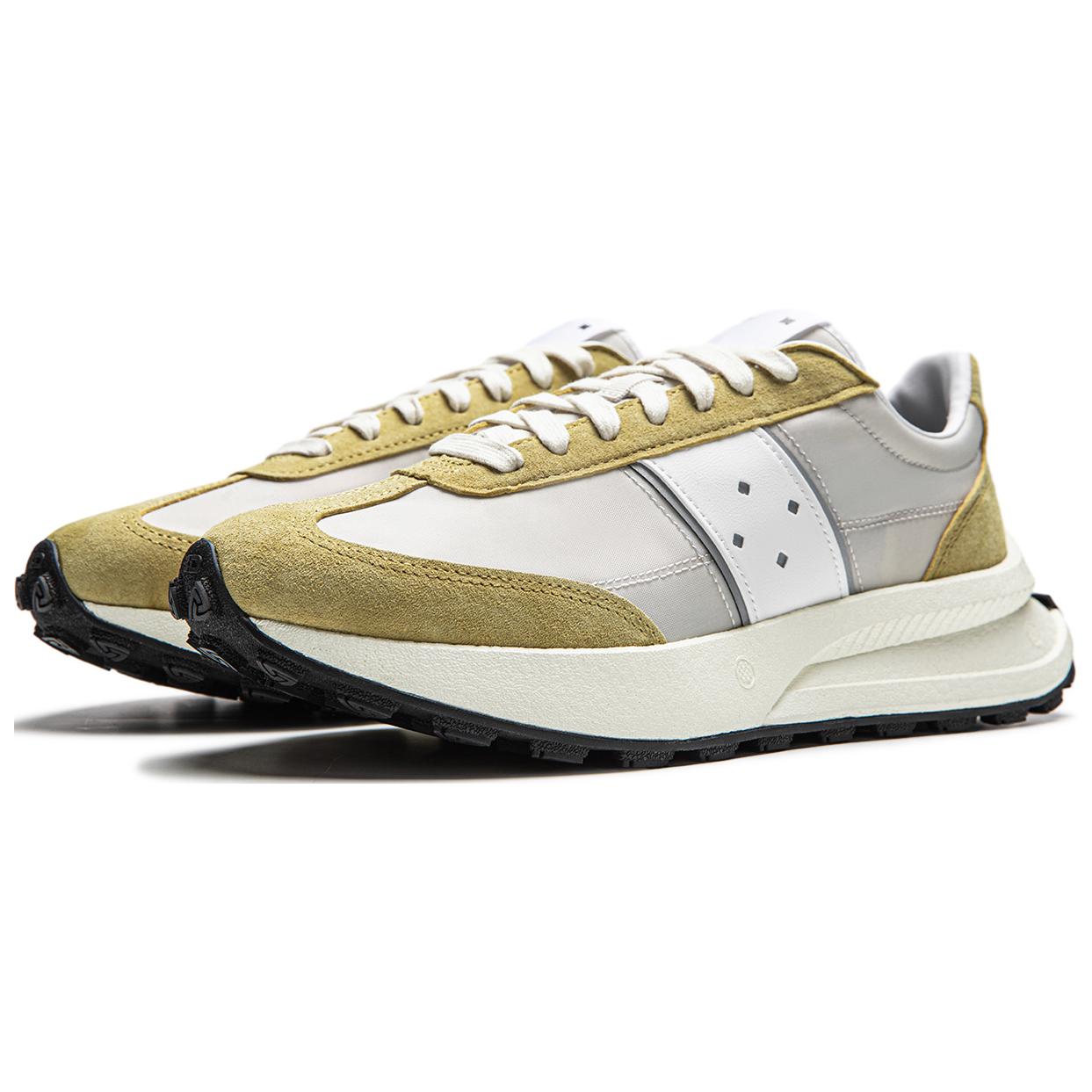 Li Ning Cushioning Slip Resistant Cushioning Slip Resistant Low top Casual Running Shoes Unisex Taupe