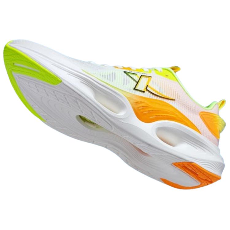XTEP Cushioning Low top Running Shoes Men’s White Green Orange