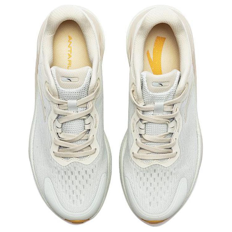 CHAOJIANTA Cushioning Slip Resistant Low top Running Shoes Women’s Gray Beige