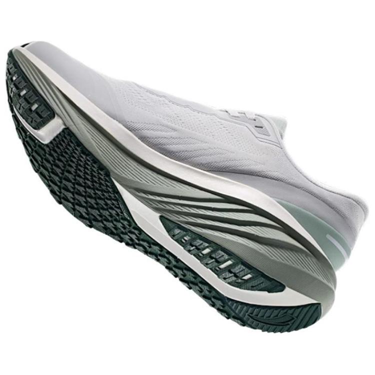 Anta Cushioning Slip Resistant Low top Running Shoes Men’s Gray Green