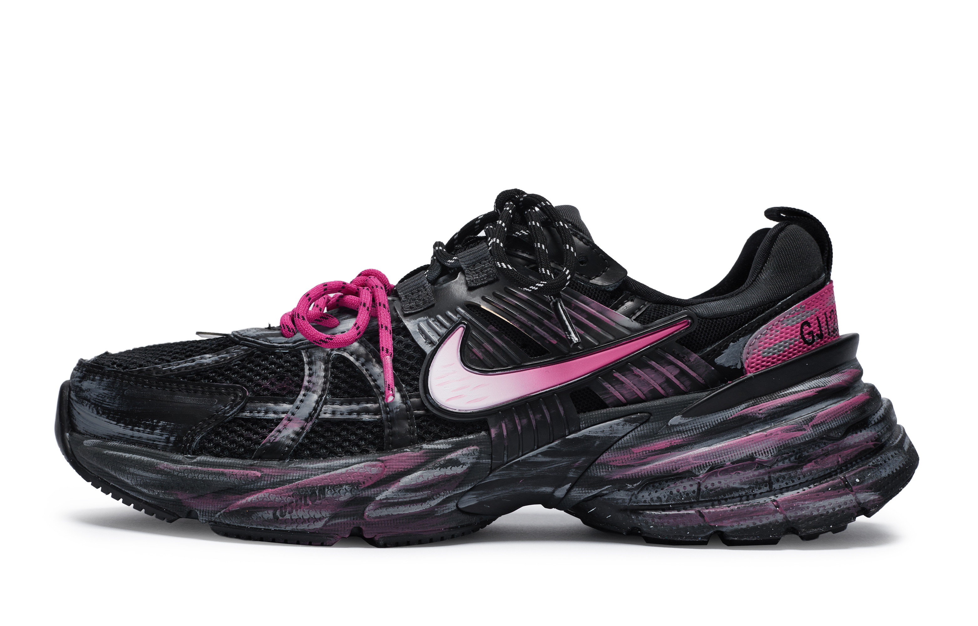 Nike V2K Run Slip Resistant Abrasion Resistant Low top Running Shoes Unisex Black Pink