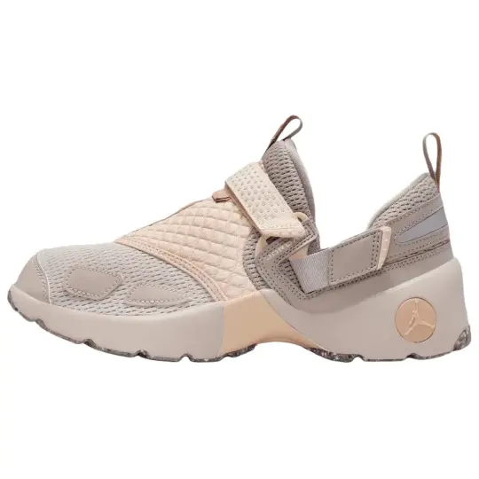 Jordan Trunner LX Training Shoes Women's Brown