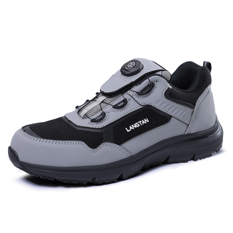 LANGTAN Classic And Versatile Slip Resistant Impact Resistant Lightweight Low top Outdoor Shoes Unisex
