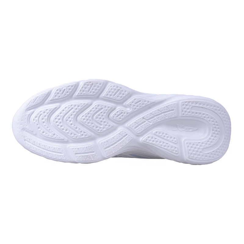 XTEP Breathable Waterproof Cushioning Low top Running Shoes Men’s Sail White/Dusty Blue