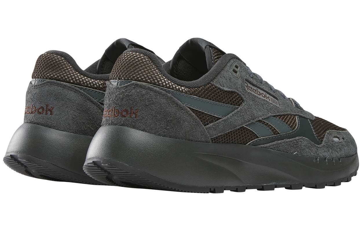 Classic Leather 2400 Reebok ‘Dark Matter Grey’