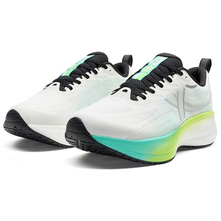 XTEP Chasing Clouds 2 Cushioning Rebound Low top Training Running Shoes Men’s White Green Yellow