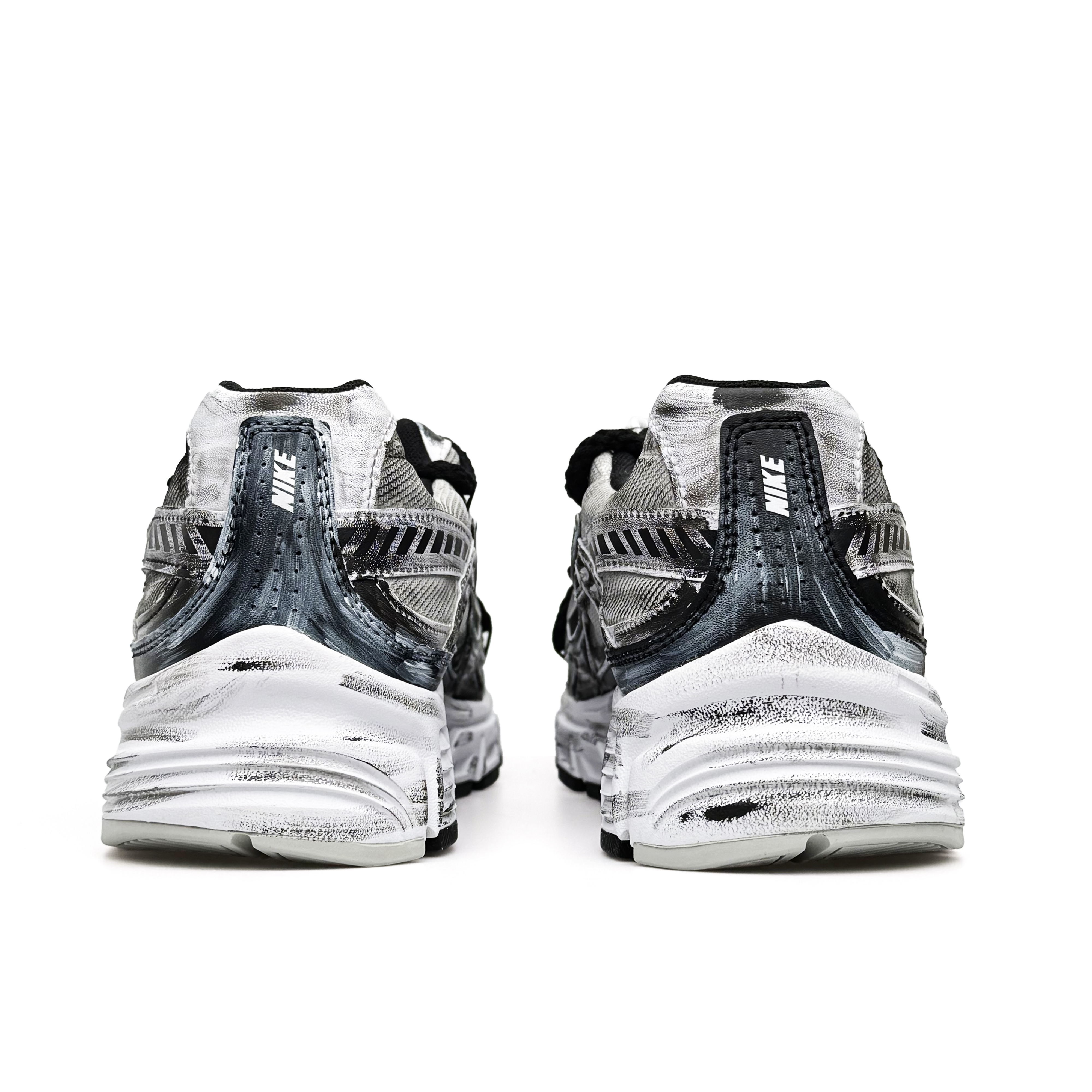 Nike Initiator Mesh Abrasion Resistant, Breathable, Lightweight Low top Physical Fitness Test & Exam City Commuting