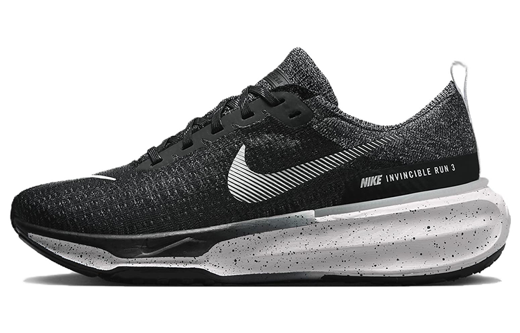 Мужские кроссовки Nike Invincible 3 (черные)