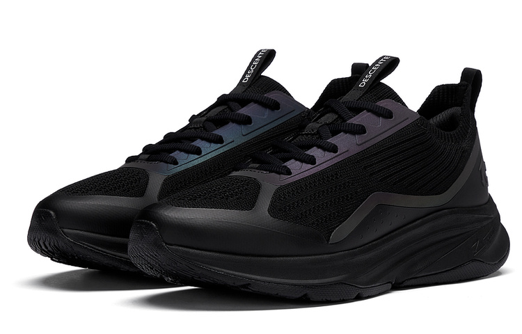 DESCENTE Fabric Cushioning Breathable Cushioning Breathable Low top Casual Running Shoes Women’s Black
