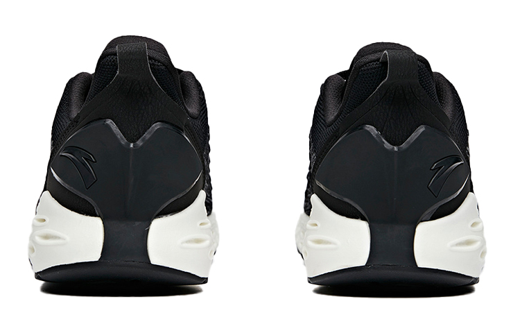 Anta Low top Running Shoes Women’s Black White