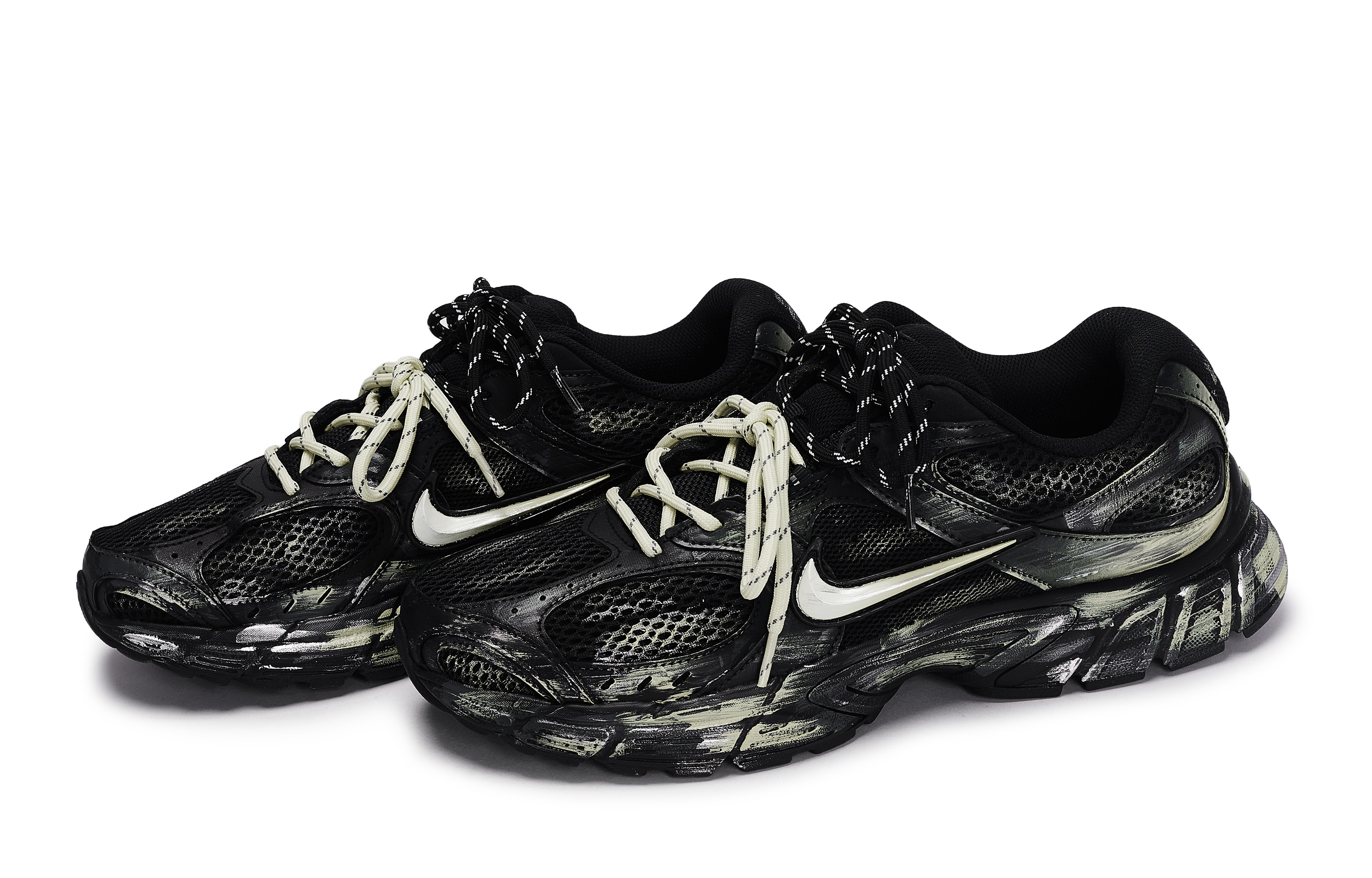 Nike V5 RNR Abrasion Resistant Low top Running Shoes Men’s Black Silver