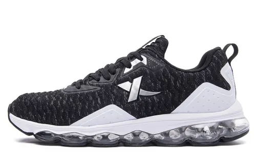 Xtep full length air cushion low top running shoes men's black and white