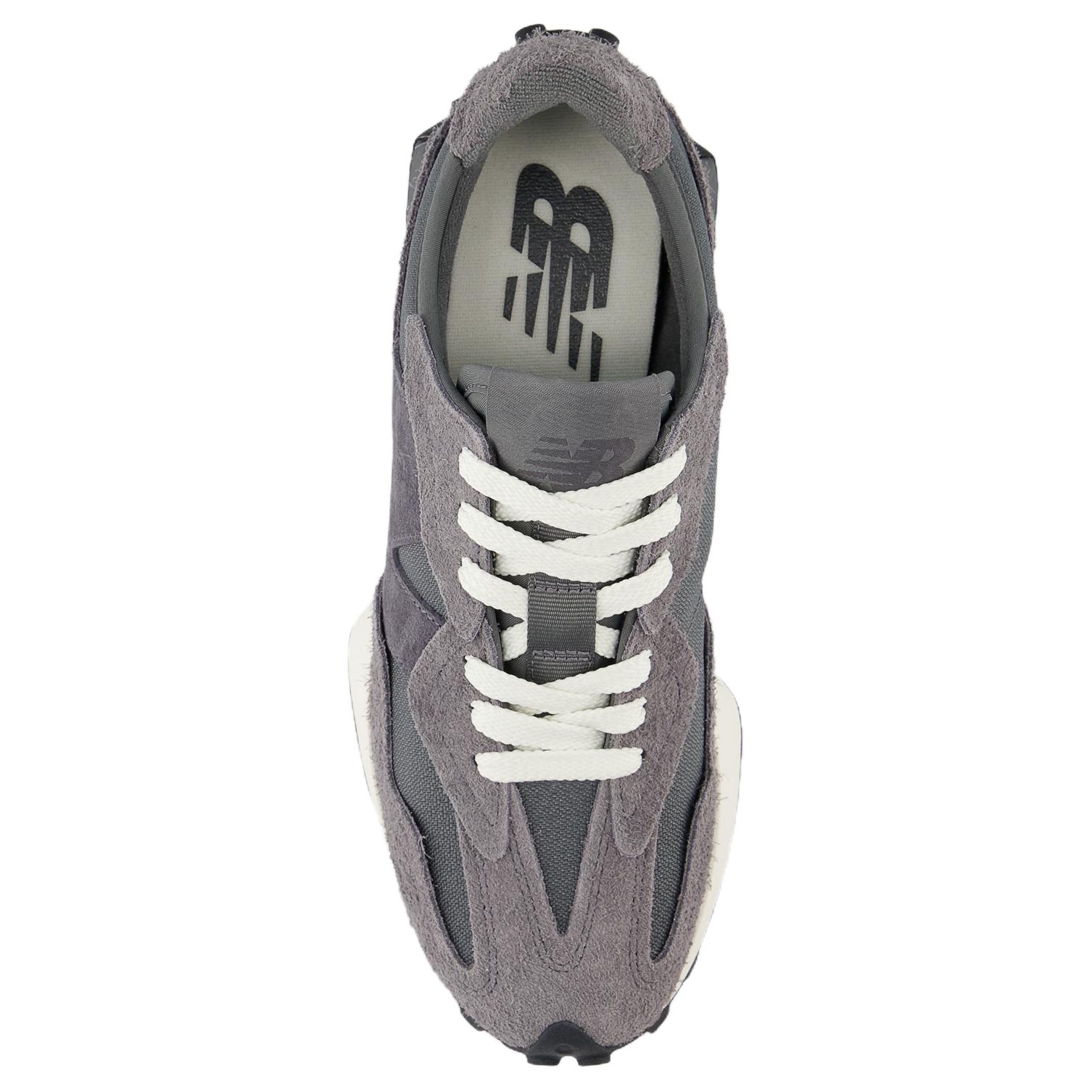 327 New Balance ‘Magnet’