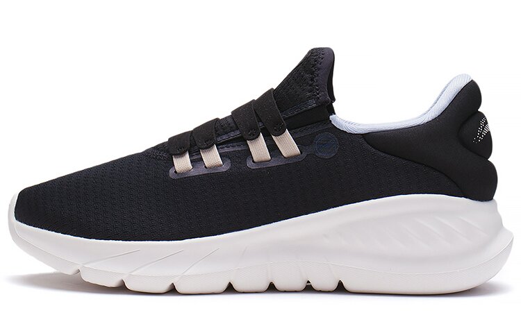 Li Ning EazGo EasyFit Collection Cushioning Low top Running Shoes Women’s Black