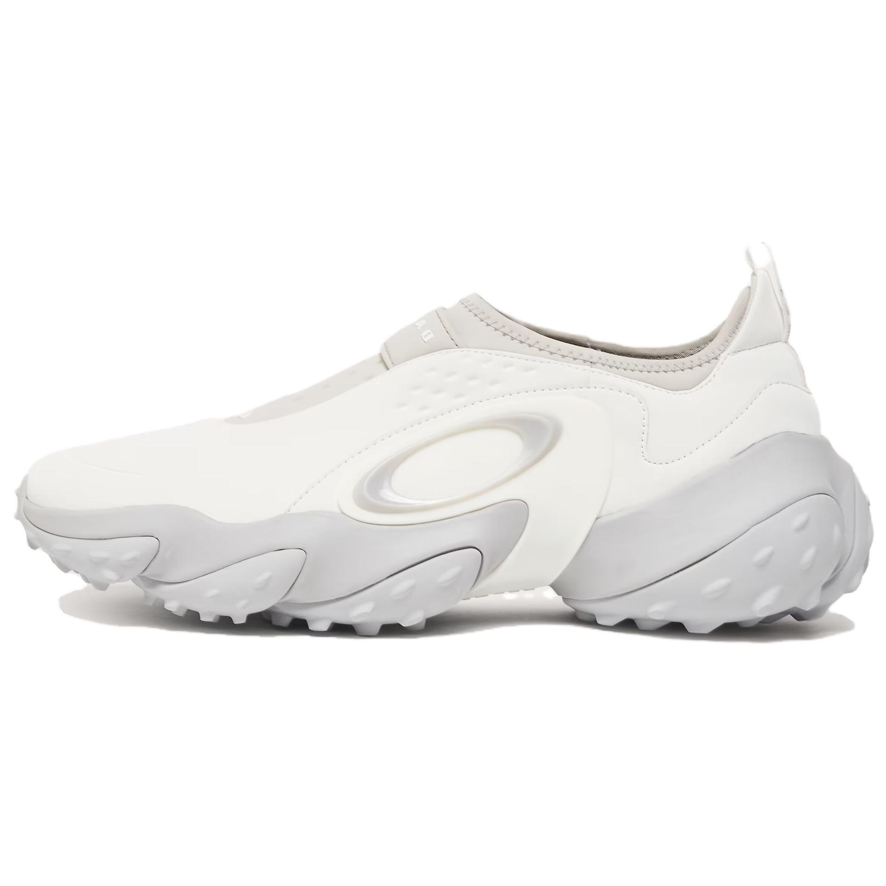 Oakley Slip Resistant Abrasion Resistant Low top Golf Shoes Men’s White