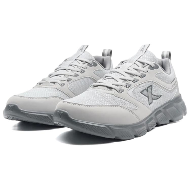 XTEP Coverage Slip Resistant Low top Casual Running Shoes Men’s Gray