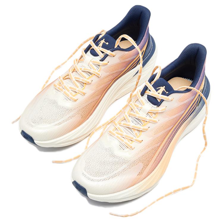 QIAODAN Breathable And Wear resistant Low top Casual Running Shoes Men’s White Orange Blue