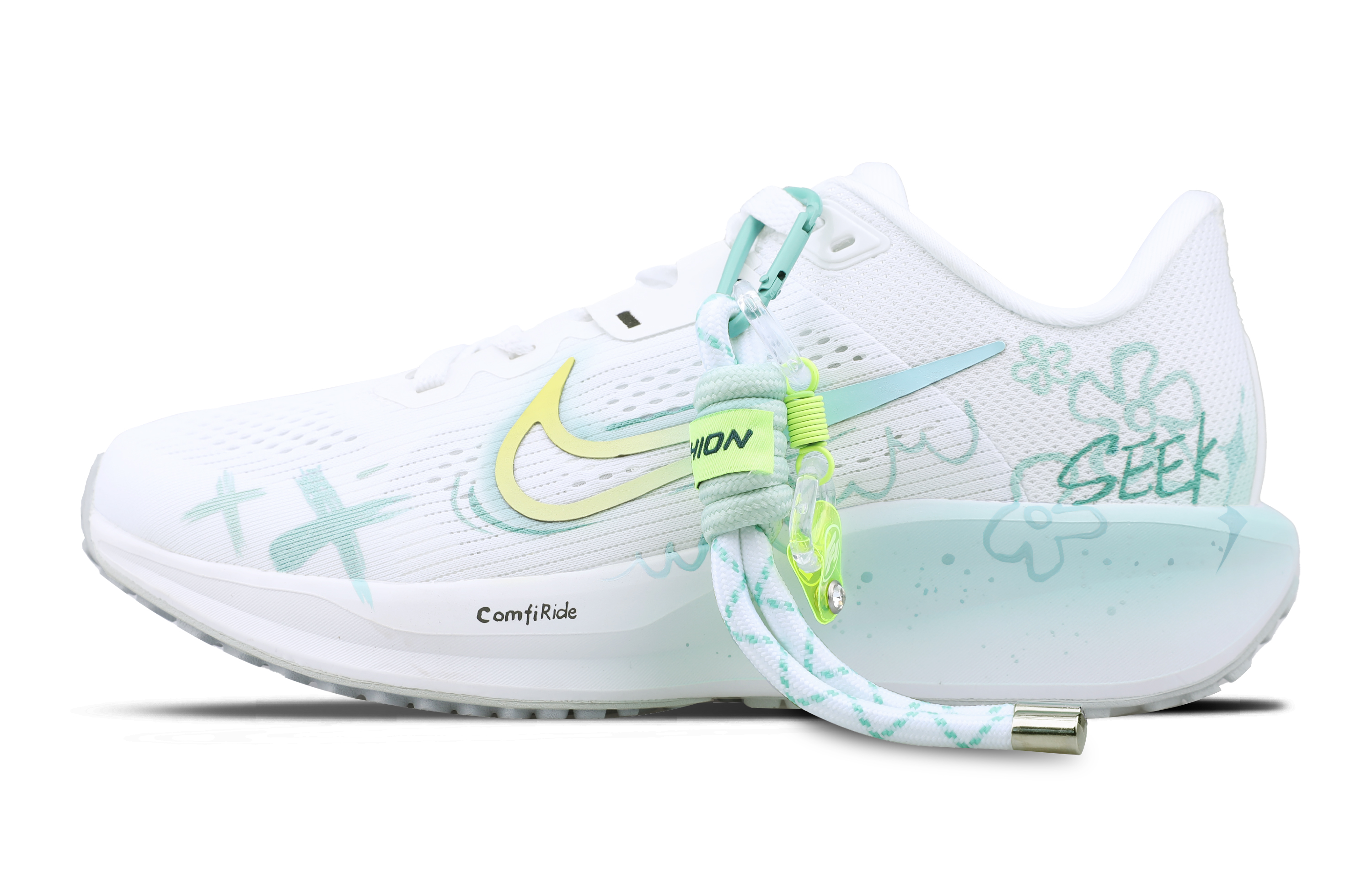 Nike Quest 6 Low top Running Shoes Unisex White Green
