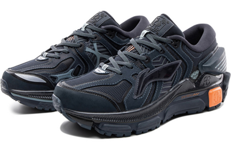 LiNing PFW S/S Collection | Sun Chaser Kua Fu Women’s Running Shoes — Grey/Black
