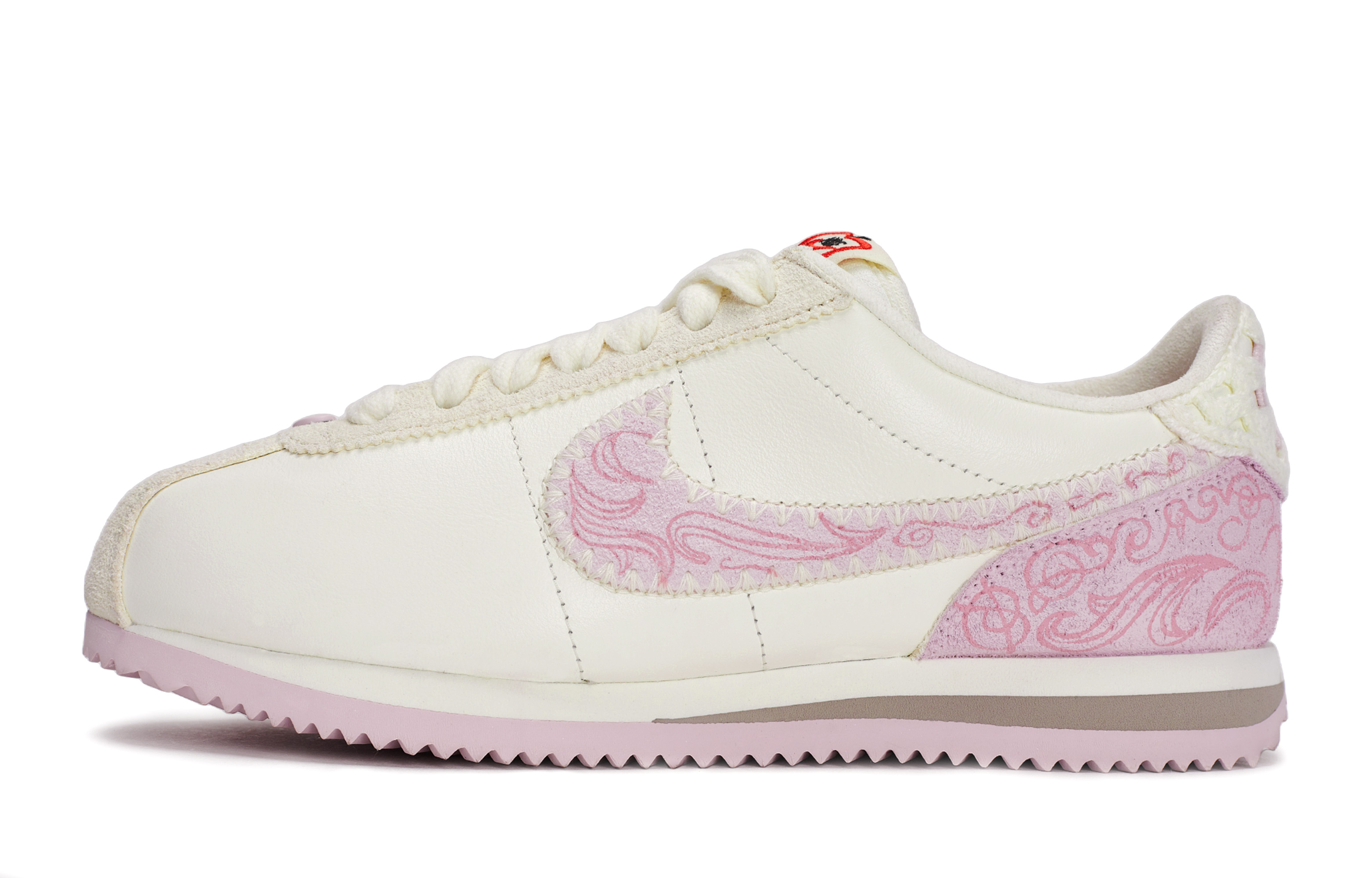 Nike Cortez Slip Resistant Abrasion Resistant Low top Running Shoes Women’s White Pink