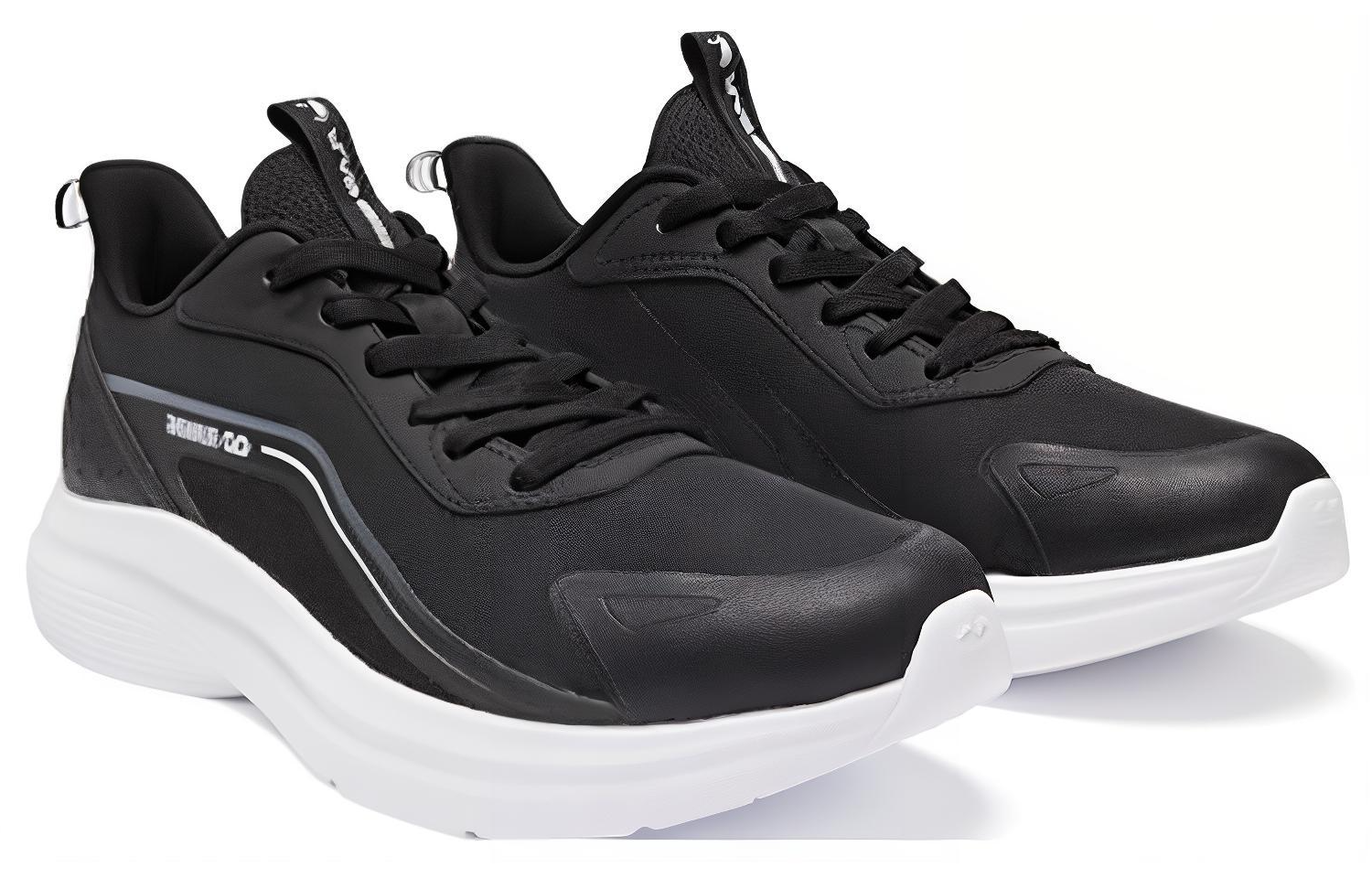 QIAODAN Cushioning Slip Resistant Low top Running Shoes Men’s Black White Gray