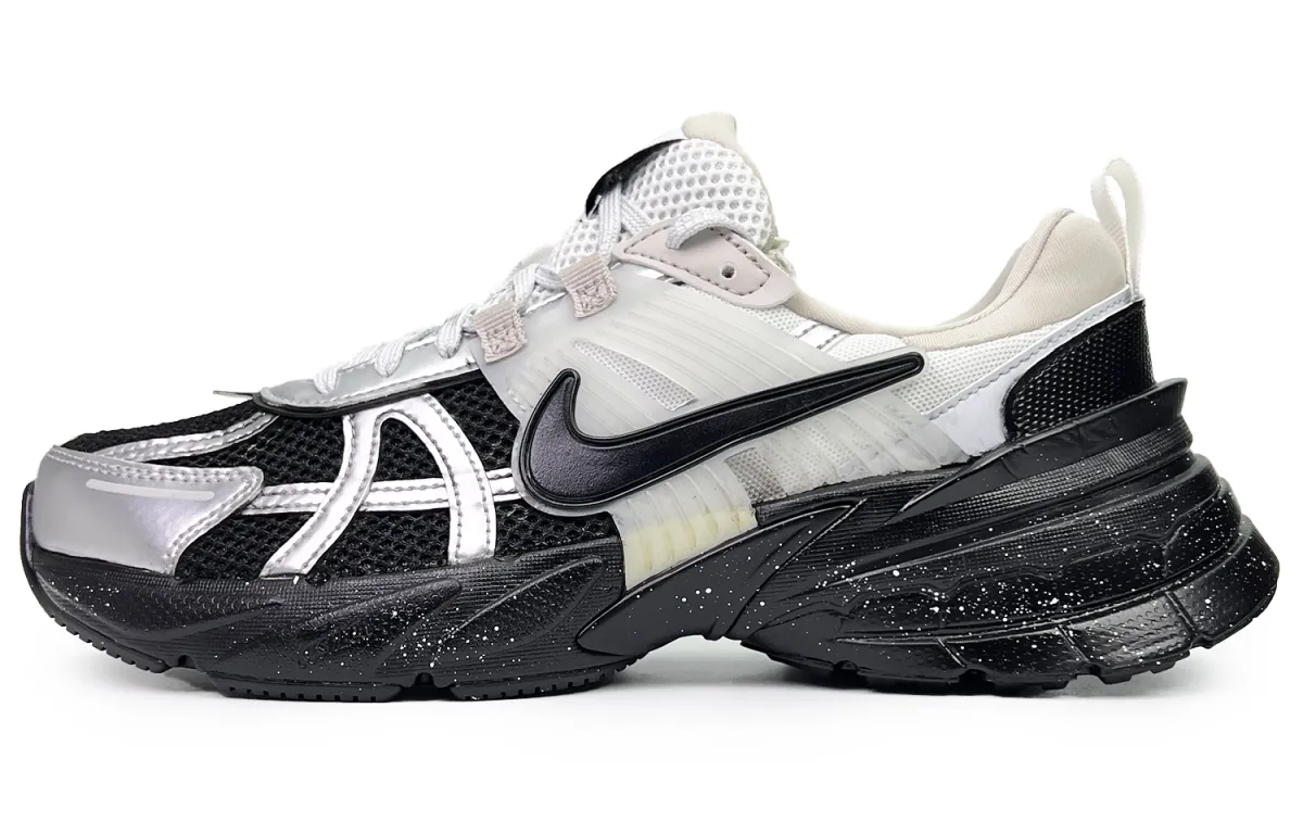 Nike V2K Run Low top Running Shoes Unisex Black Silver
