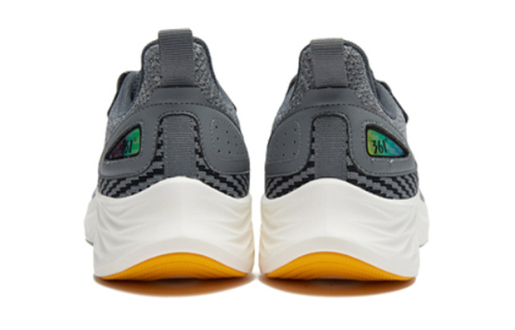 361° Soft Sole Lightweight Low top Running Shoes Men’s Gray Yellow