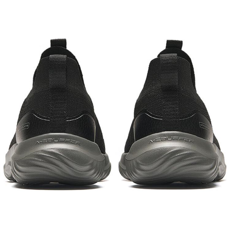 Anta Cushioning Slip Resistant Low top Running Shoes Men’s Basic Black