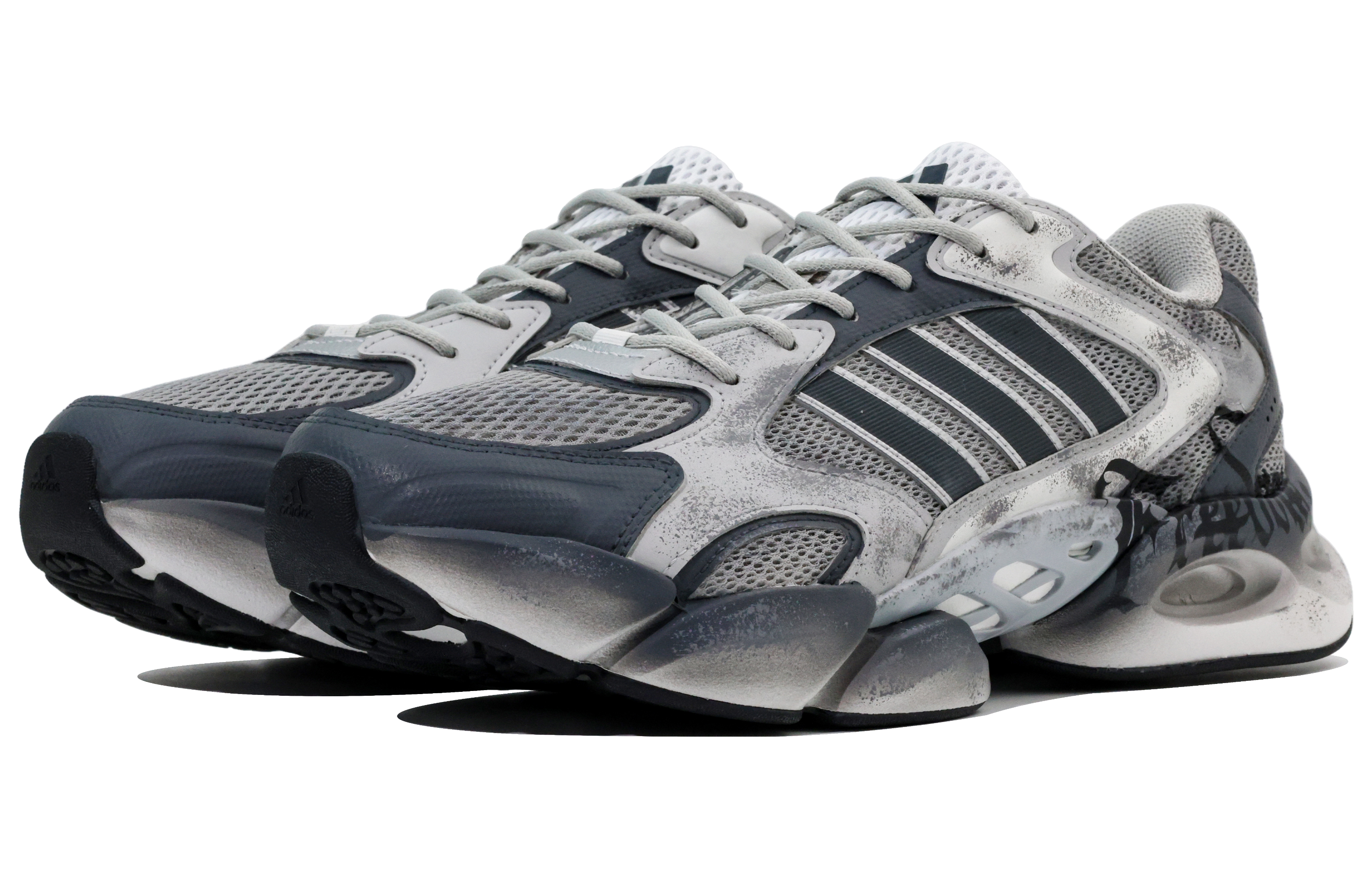 Adidas MEGASTRIDE Abrasion Resistant Low top Running Shoes Unisex Black Gray