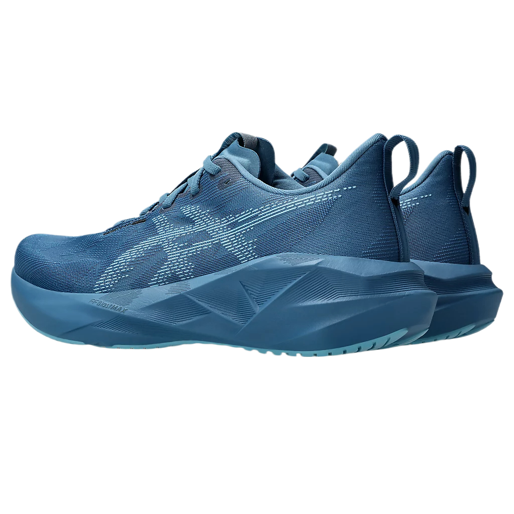 ASICS NOVABLAST 5 Low top Running Shoes Men’s Blue