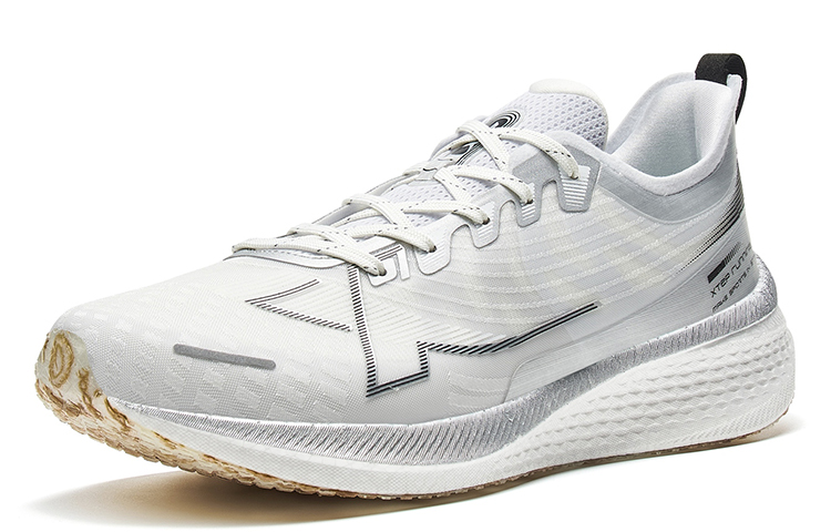 XTEP 2000km 1.0 Cushioning, Wear Resistant Low top Training Running Shoes Men’s Canvas White/Black