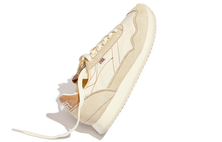 Norman Walsh Leather Low top Running Shoes Unisex Milk Tea