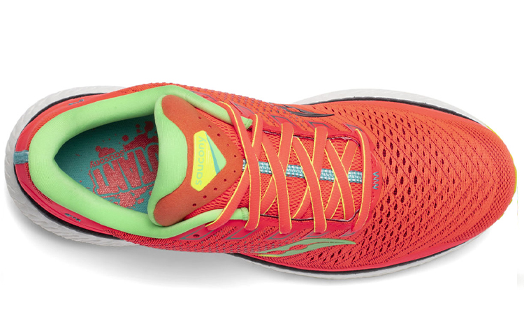 saucony Triumph 18 ‘Red Mutant’