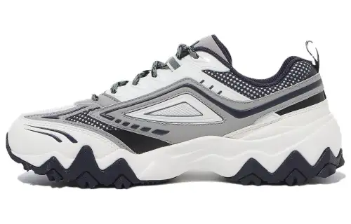 FILA Taurus V3 Low top Running Shoes Unisex Black White