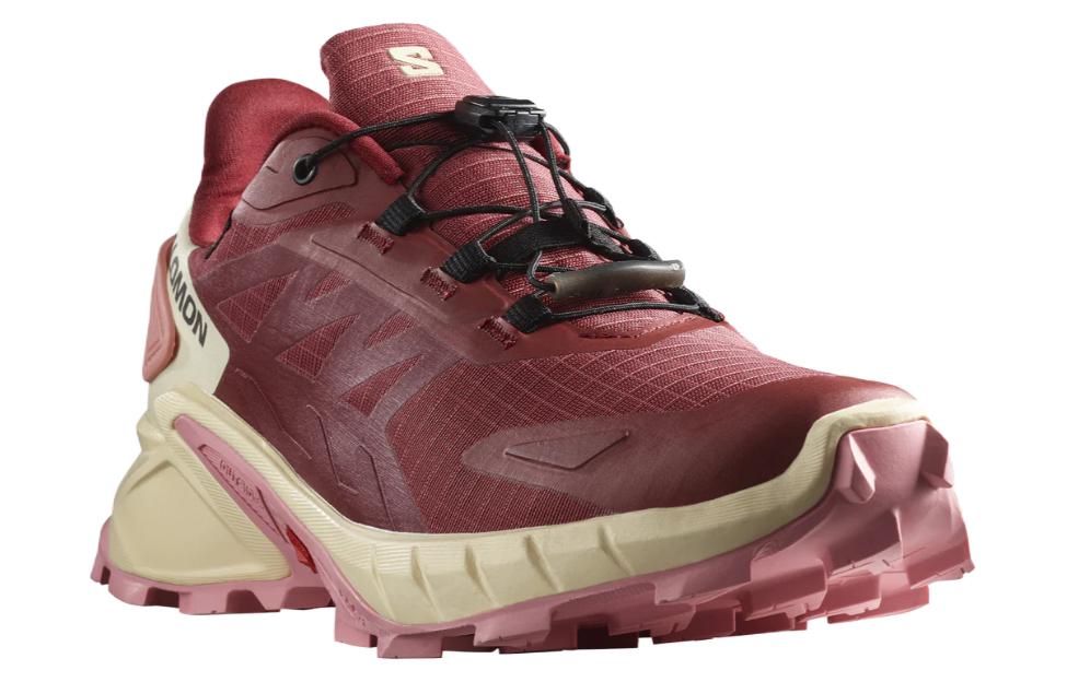 SALOMON CROSS Low top Outdoor Shoes Women’s Red