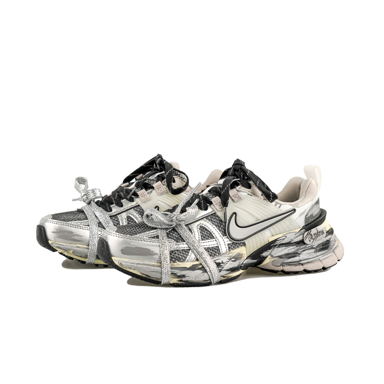 Nike V2K Run Slip Resistant Abrasion Resistant Low top Running Shoes Women’s Silver