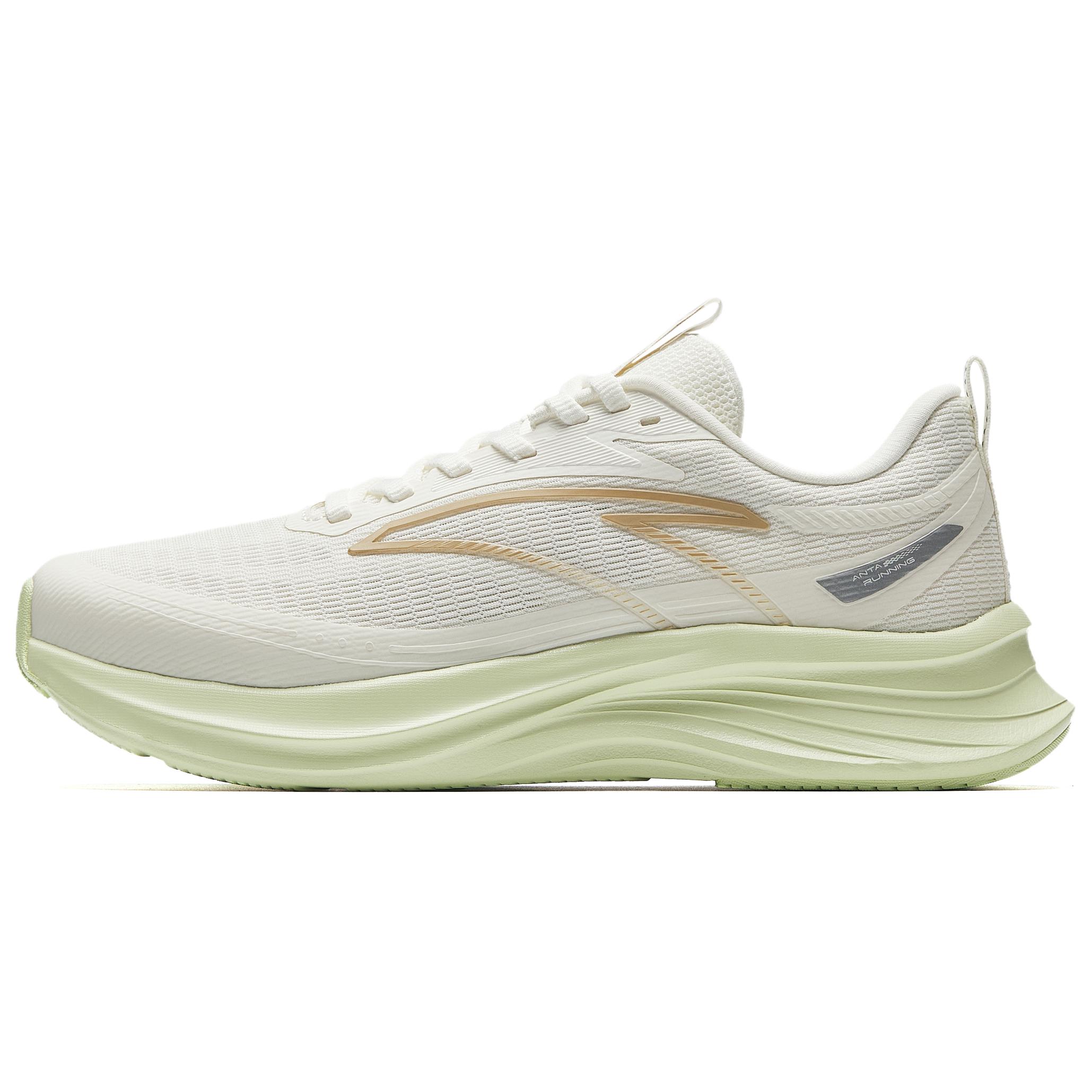 CHAOJIANTA Slip Resistant And Breathable Slip Resistant And Breathable Low top Casual Running Shoes Women’s White