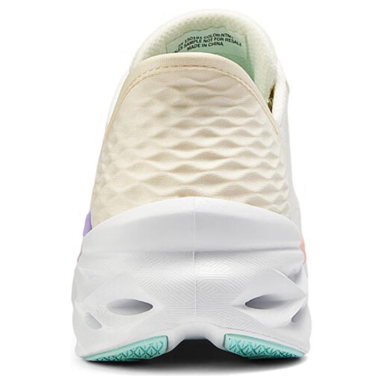 Skechers Comfortable And Breathable Cushioning Low top Casual Running Shoes Women’s White