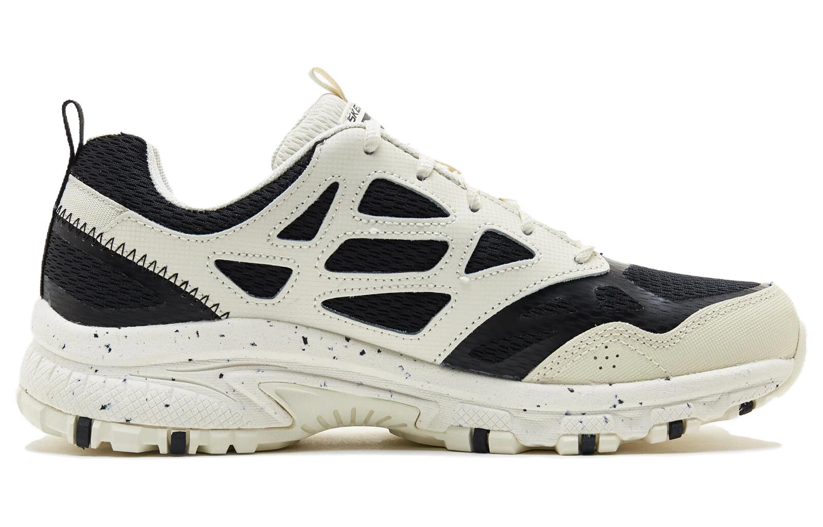 Skechers Hillcrest Mid top Outdoor Shoes Men’s White Black