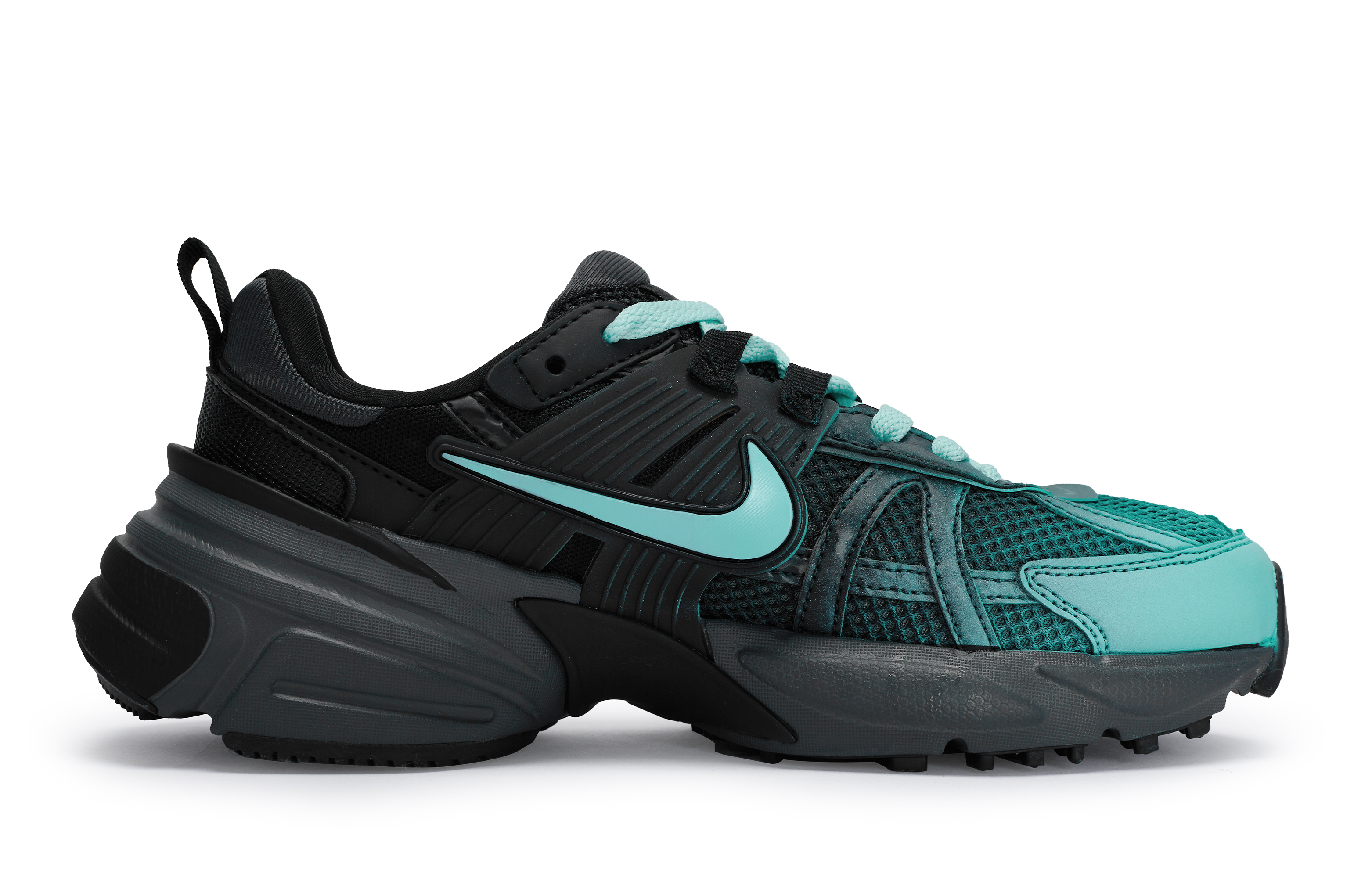 Nike V2K Run Abrasion Resistant Abrasion Resistant Low top Casual Running Shoes Women’s Black Tiffany