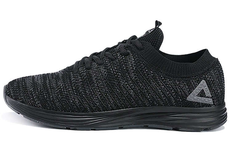 PEAK Qingyi Comfortable Fabric Cushioning Slip Resistant Cushioning Slip Resistant Low top Running Shoes Men’s Black